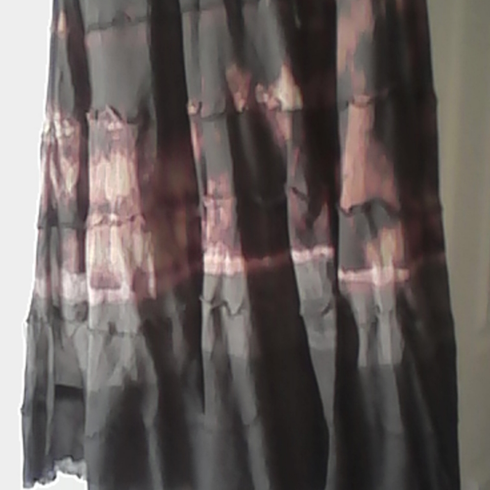 skirt - Picture 4 of 4